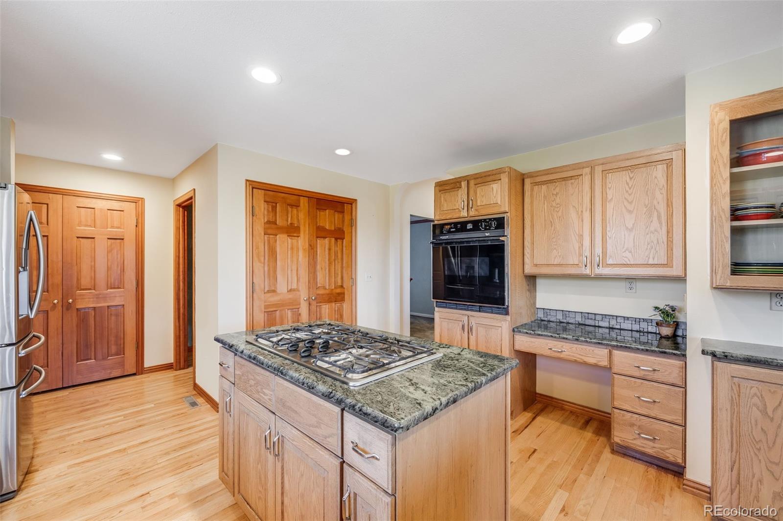 MLS Image #14 for 6271 s olathe street,centennial, Colorado