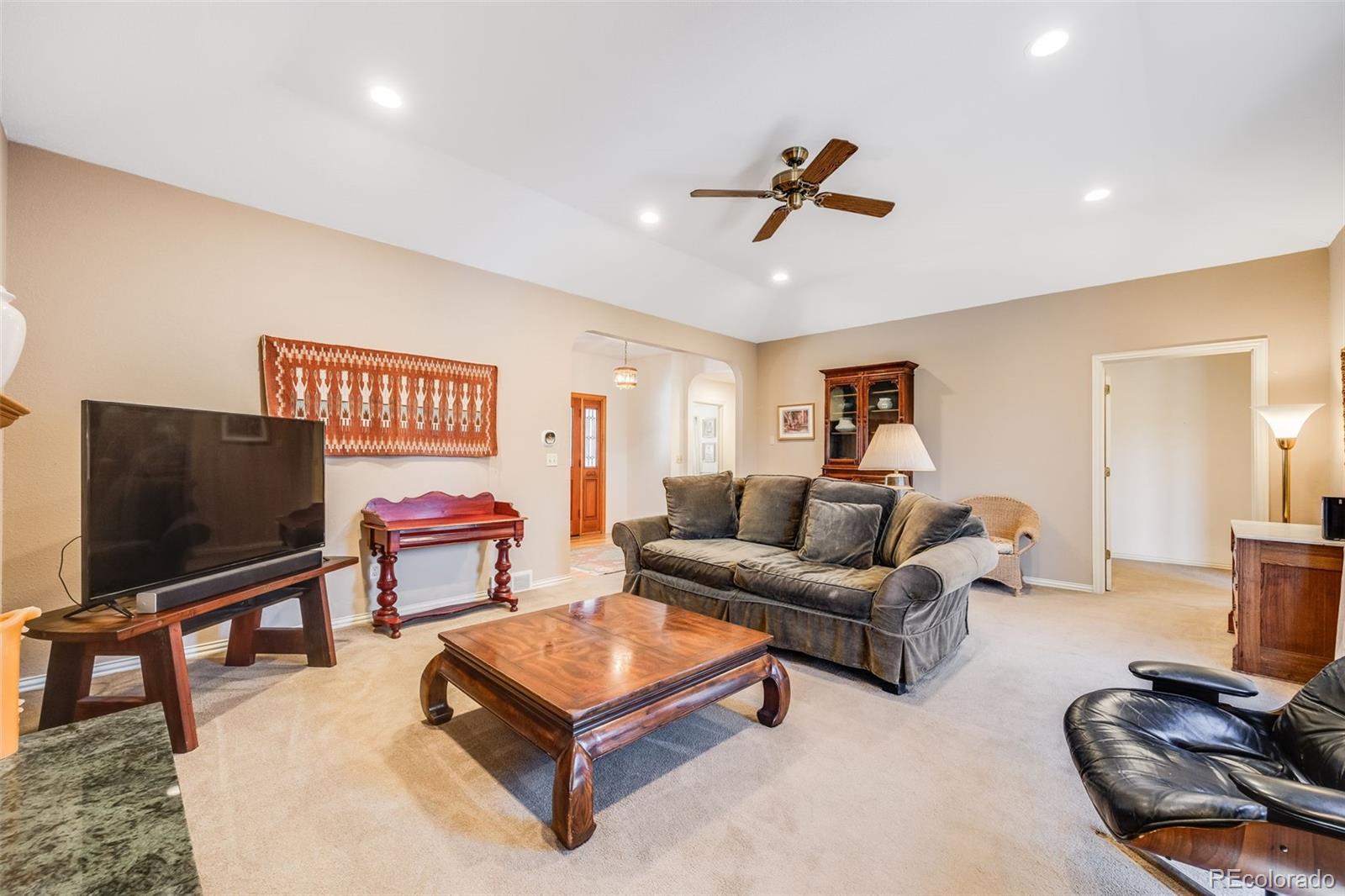 MLS Image #8 for 6271 s olathe street,centennial, Colorado