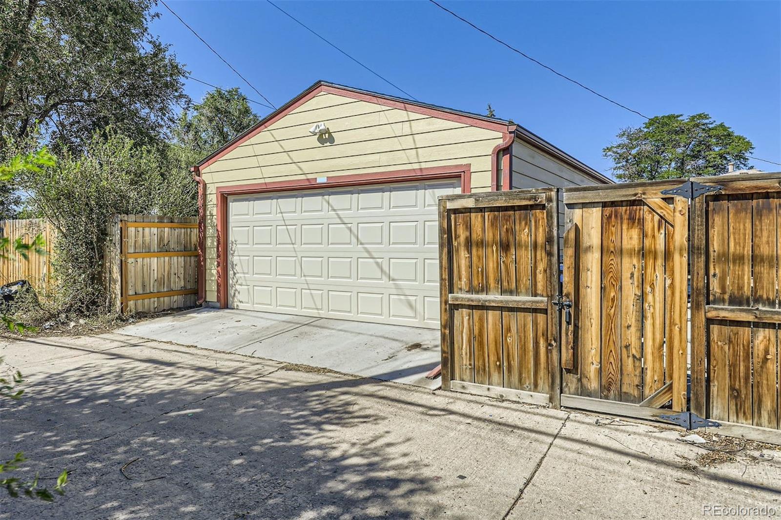 MLS Image #24 for 890 s eliot street,denver, Colorado