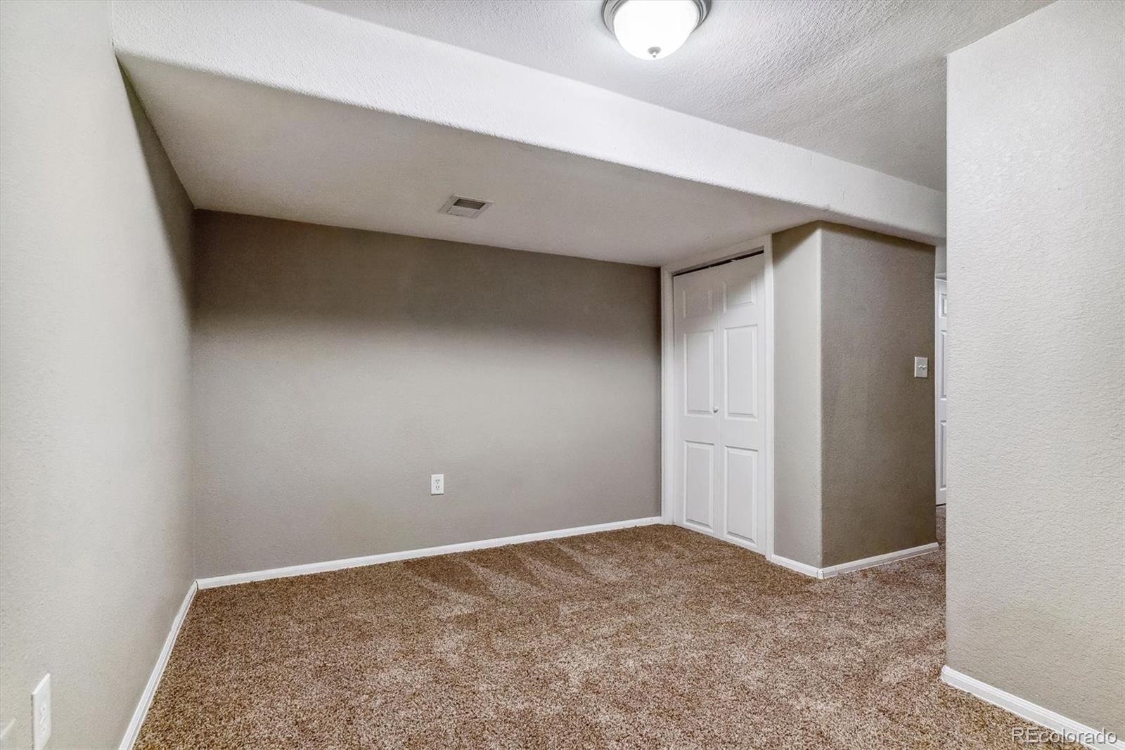 MLS Image #16 for 1044 s paris court,aurora, Colorado