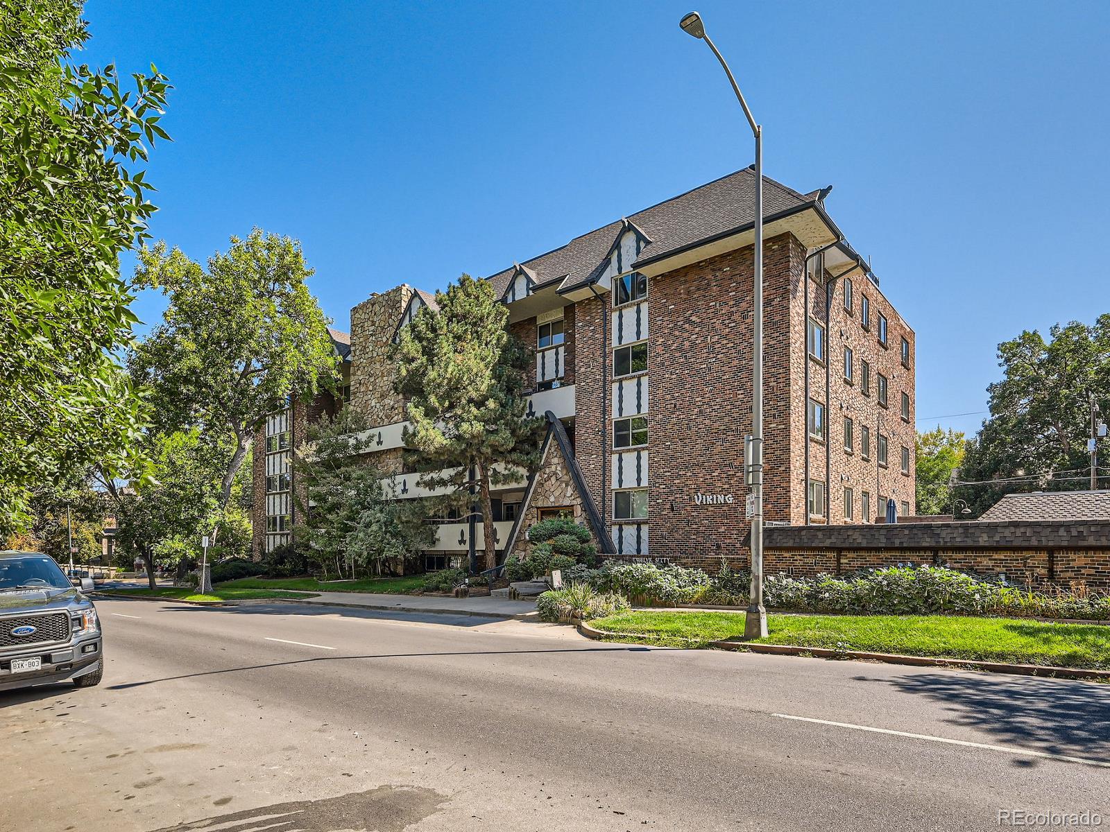 MLS Image #2 for 1260  york street,denver, Colorado