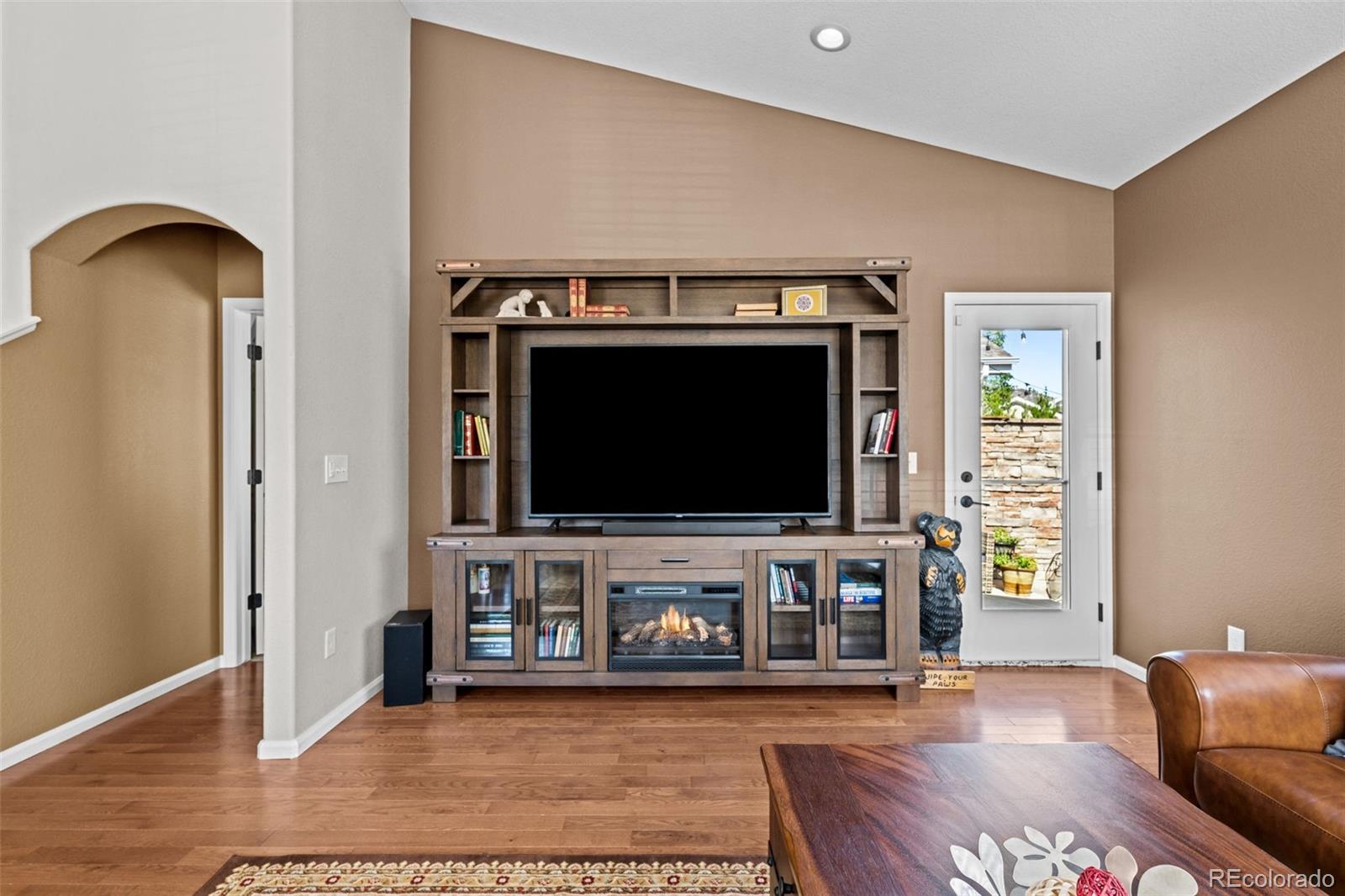 MLS Image #5 for 22342 e plymouth circle,aurora, Colorado