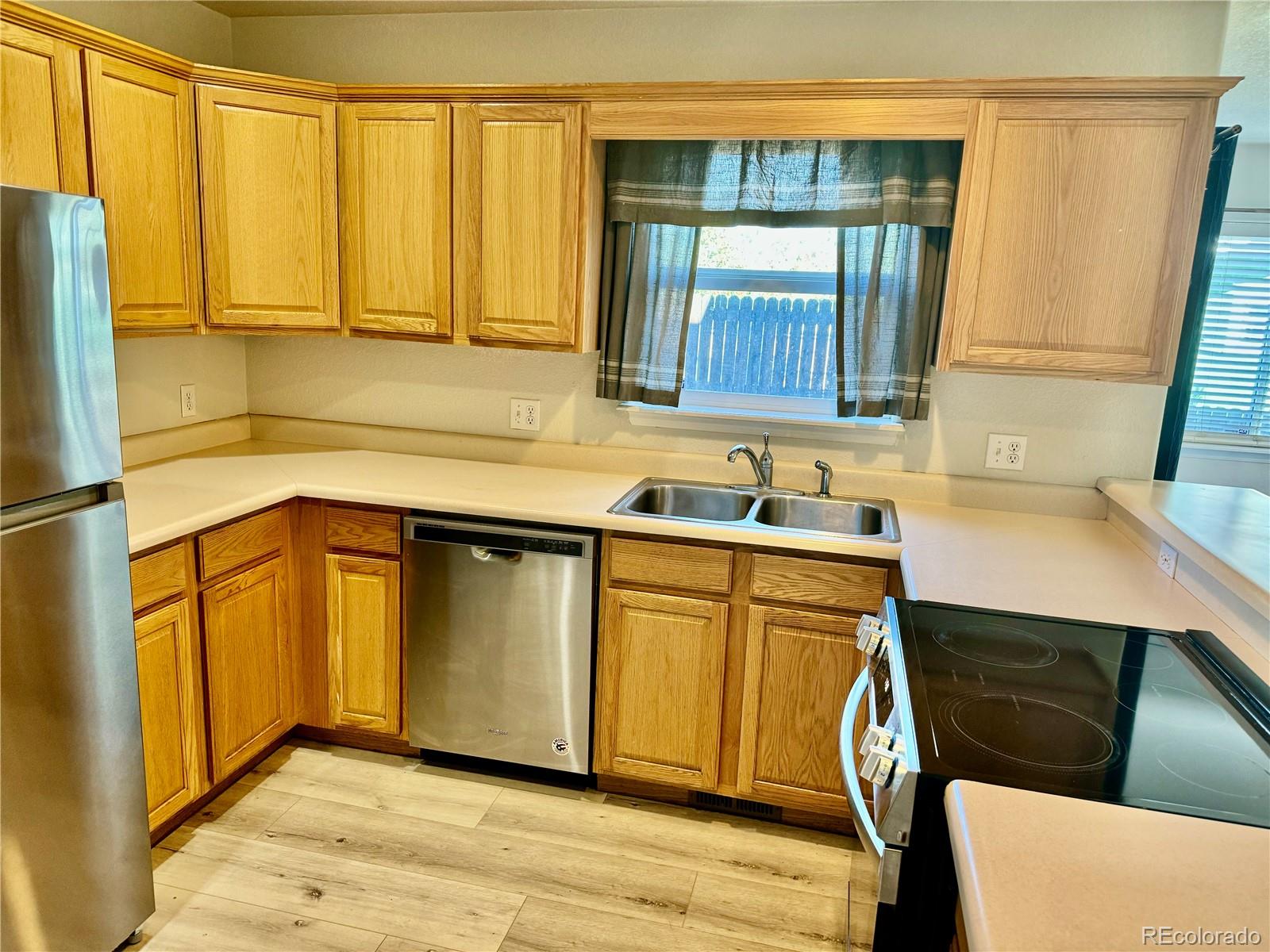 MLS Image #6 for 2283 s bannock ,denver, Colorado