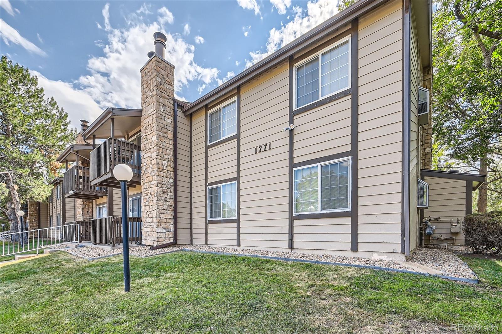 MLS Image #14 for 1777 s pitkin street b,aurora, Colorado