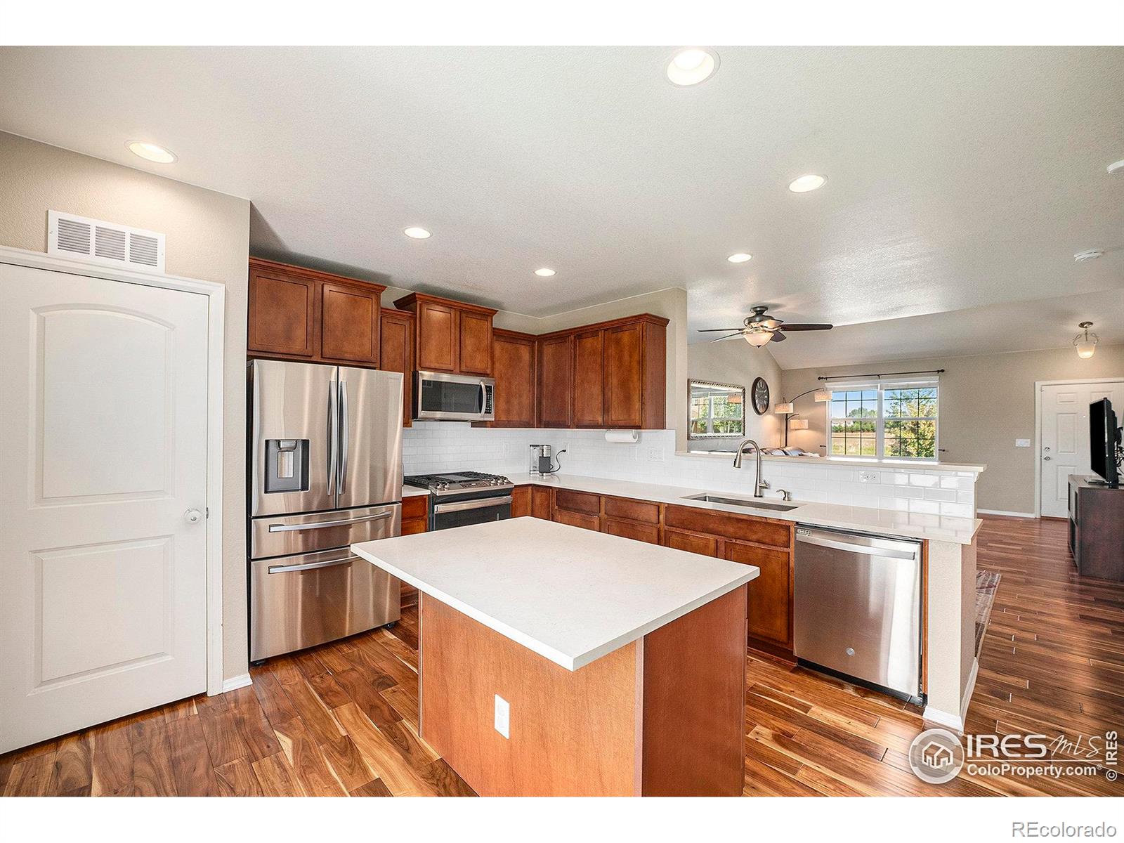 MLS Image #10 for 8421  raspberry drive,frederick, Colorado