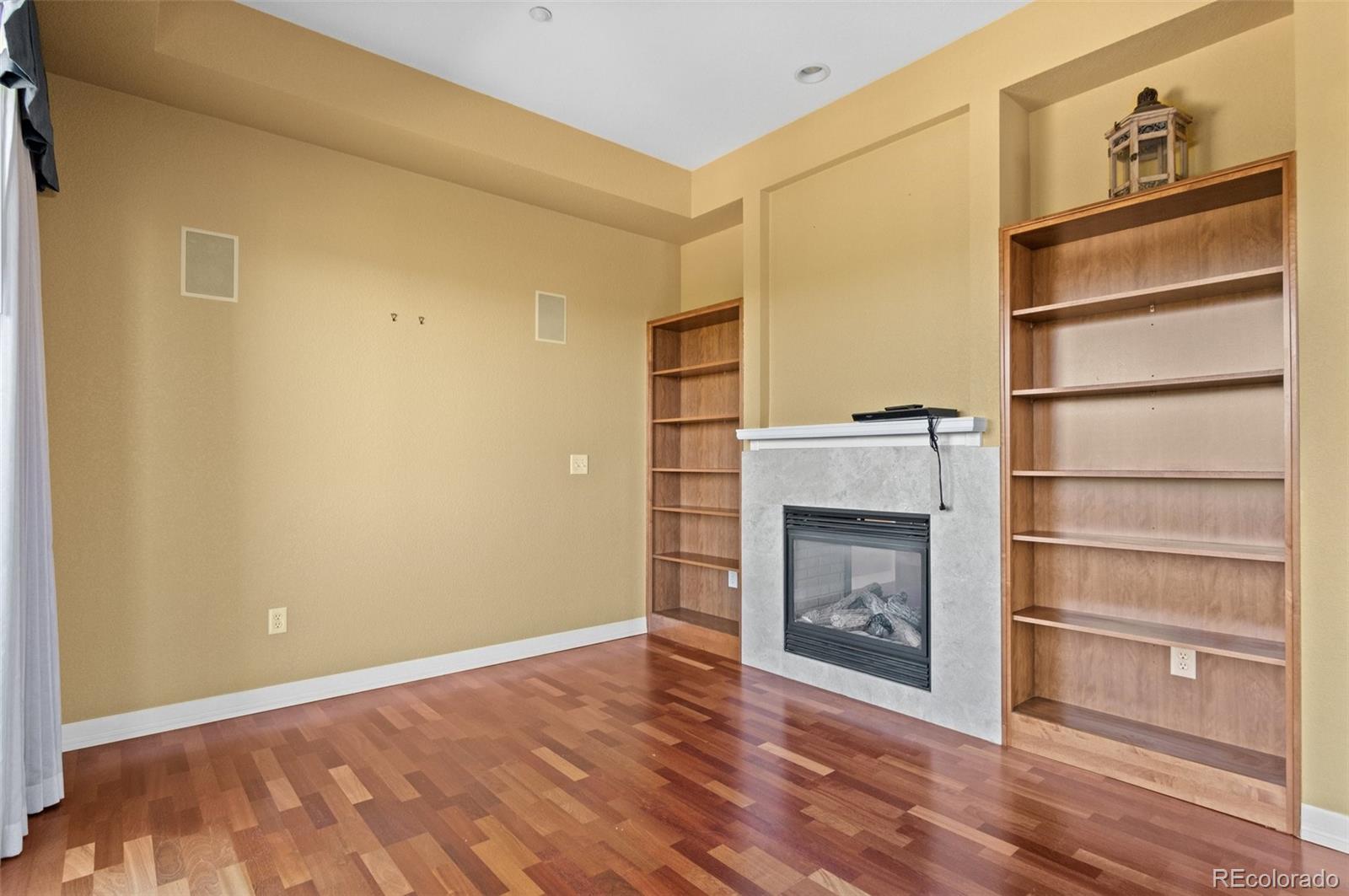 MLS Image #28 for 2200 s university boulevard,denver, Colorado