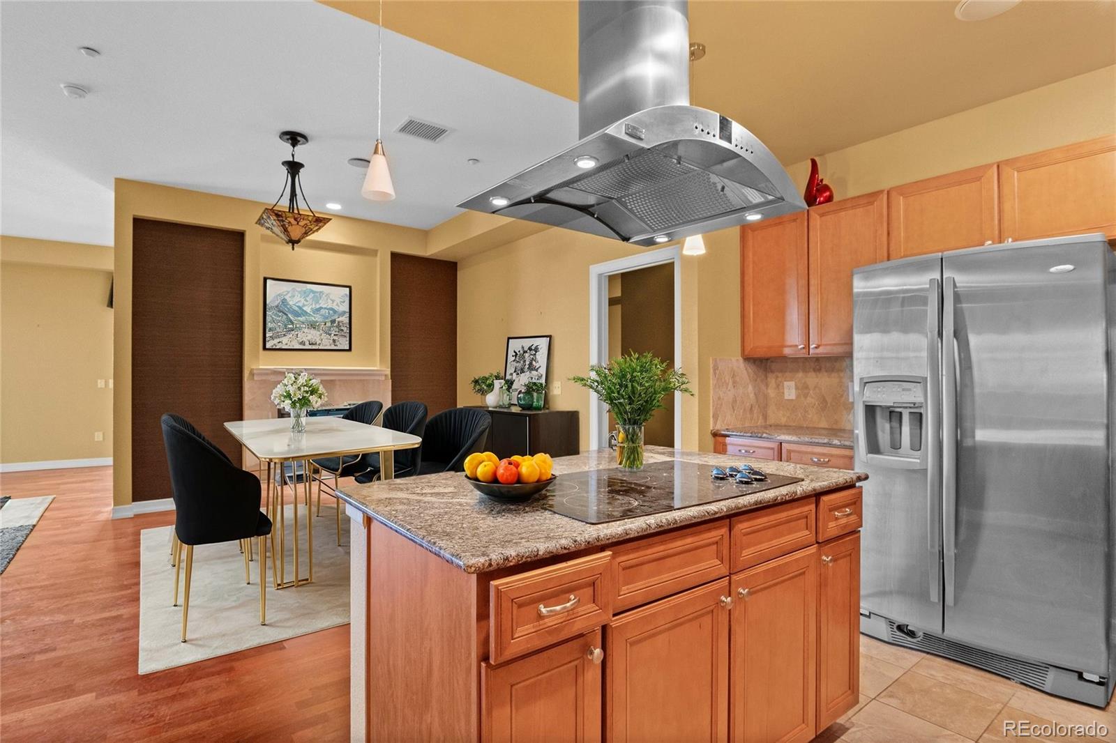 MLS Image #3 for 2200 s university boulevard,denver, Colorado