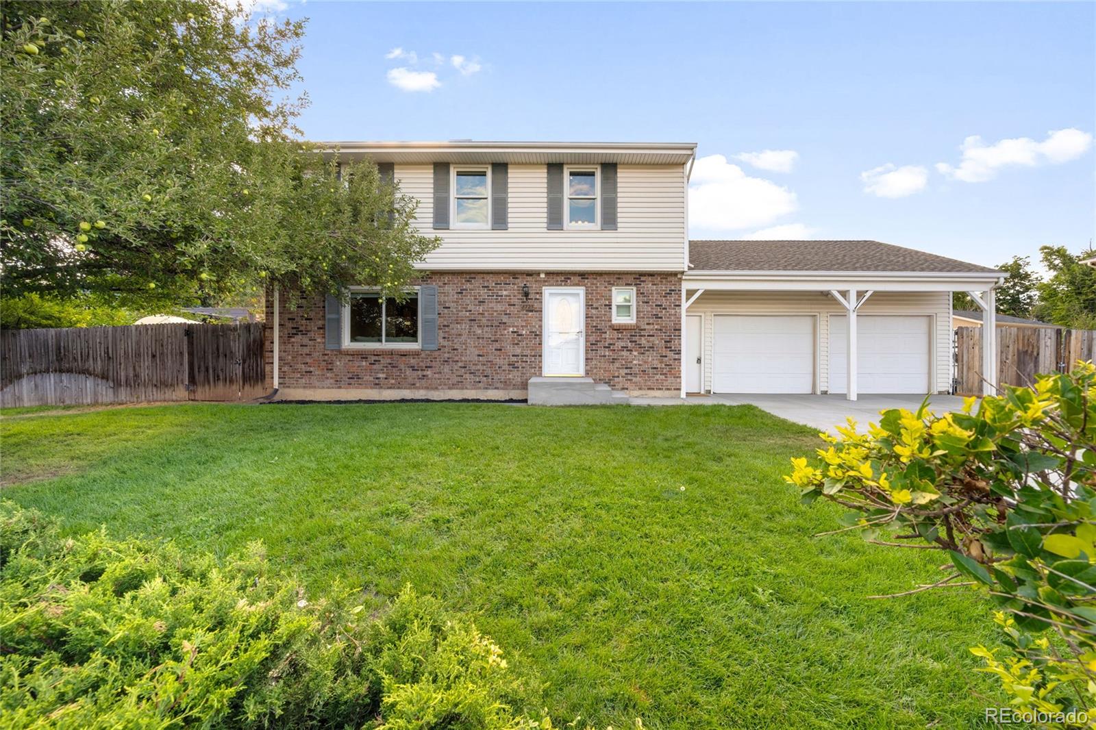 MLS Image #1 for 8725 s yarrow street,littleton, Colorado