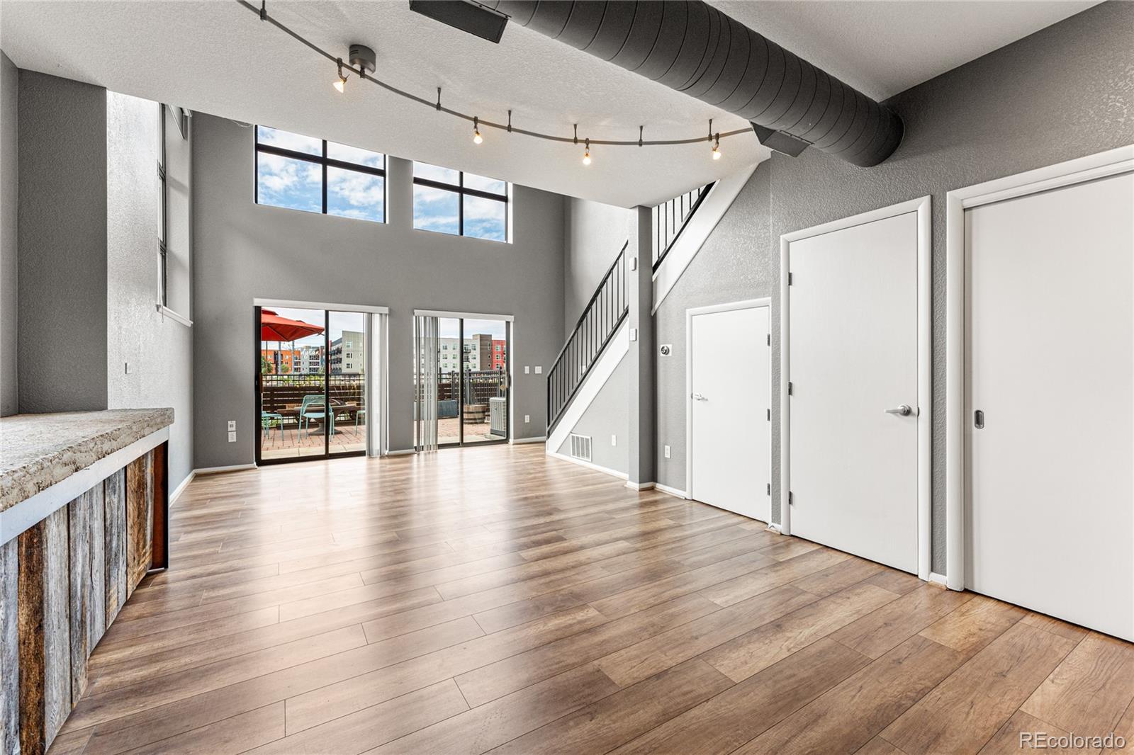 MLS Image #6 for 3179  blake street,denver, Colorado