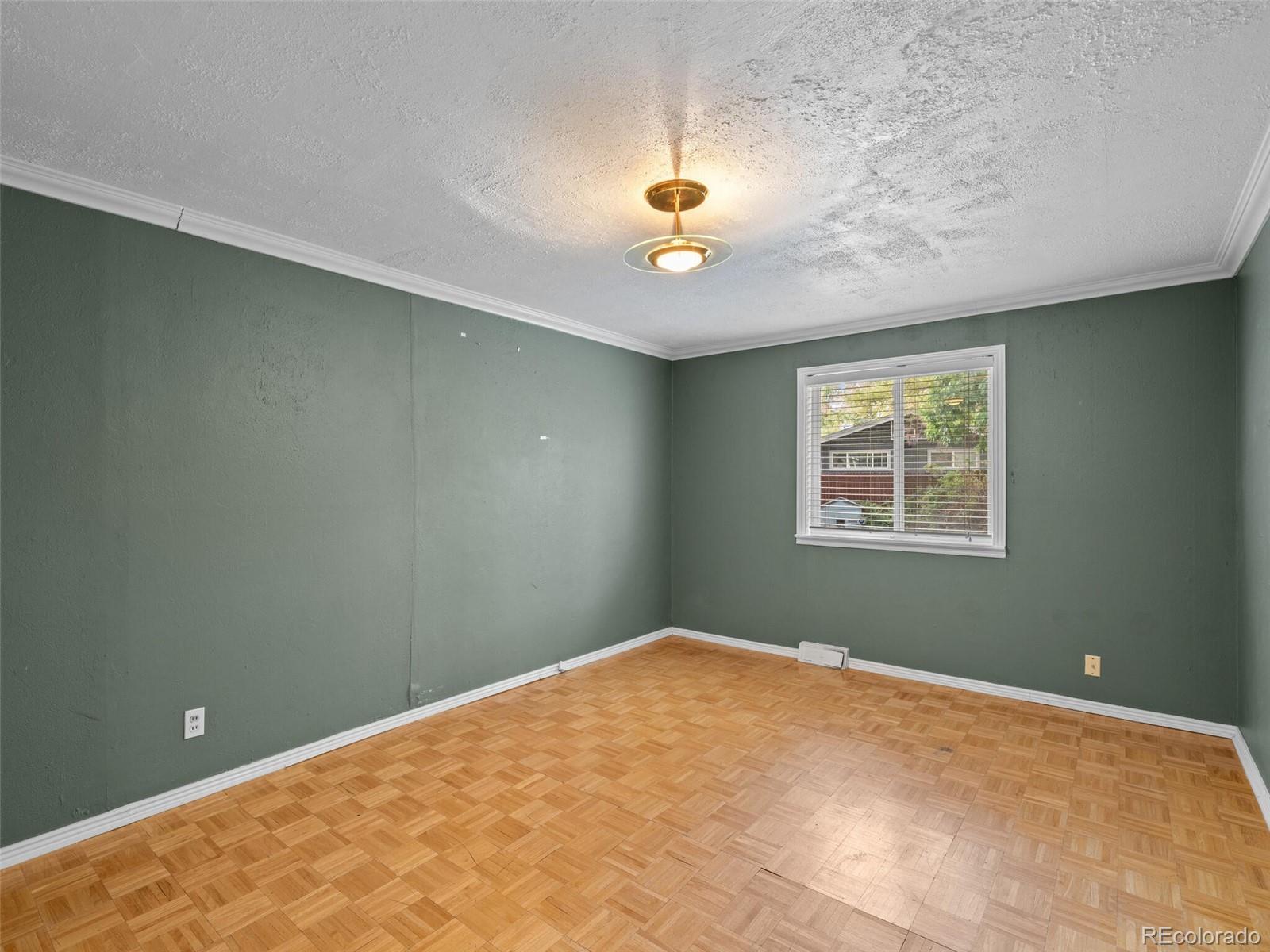 MLS Image #16 for 5601 e yale avenue,denver, Colorado