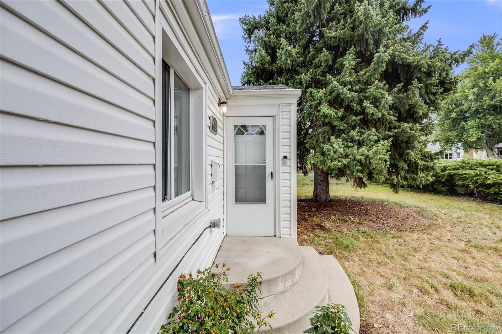 MLS Image #4 for 5387 s louthan street,littleton, Colorado