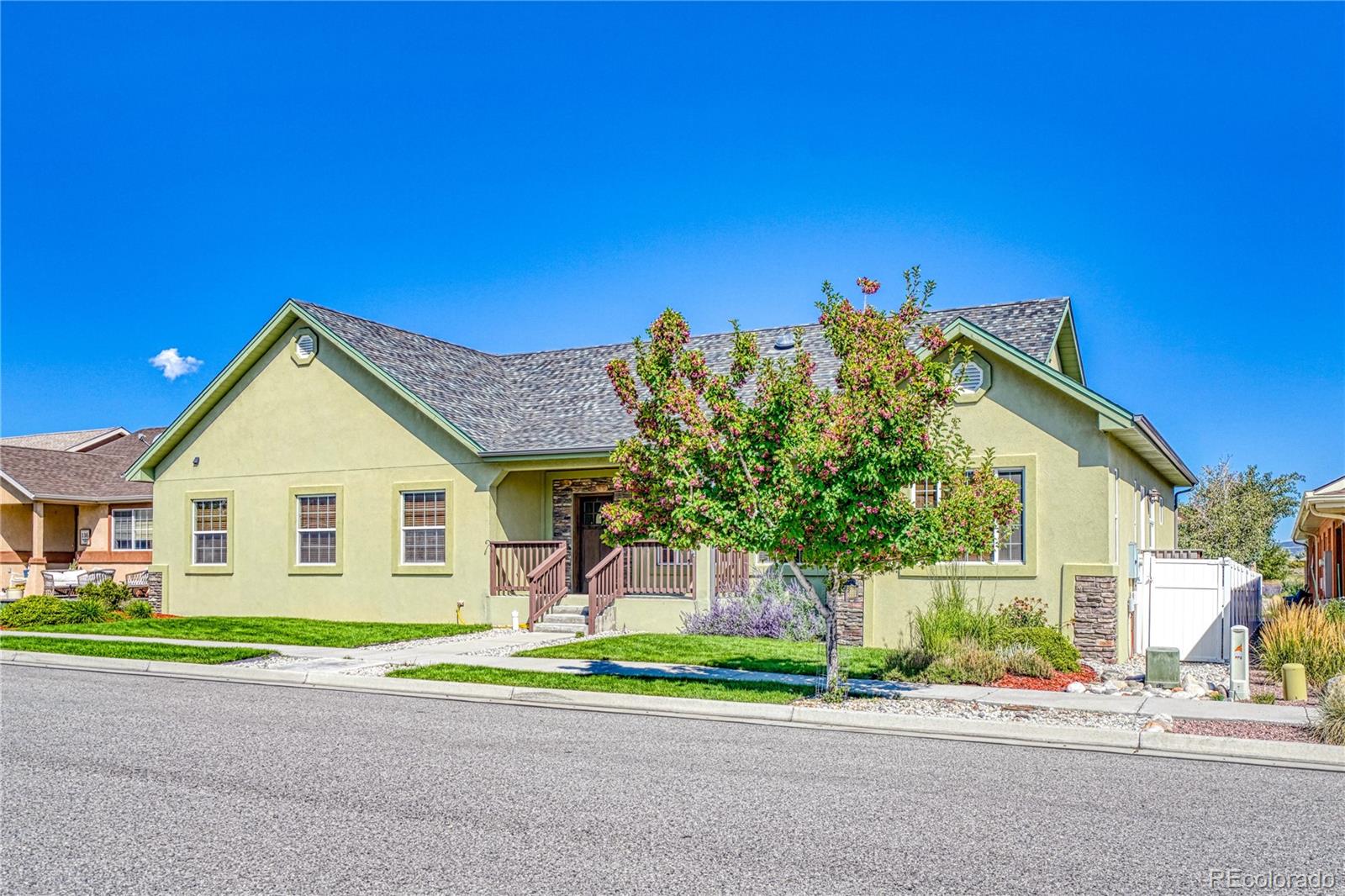 MLS Image #0 for 114  starbuck circle,salida, Colorado