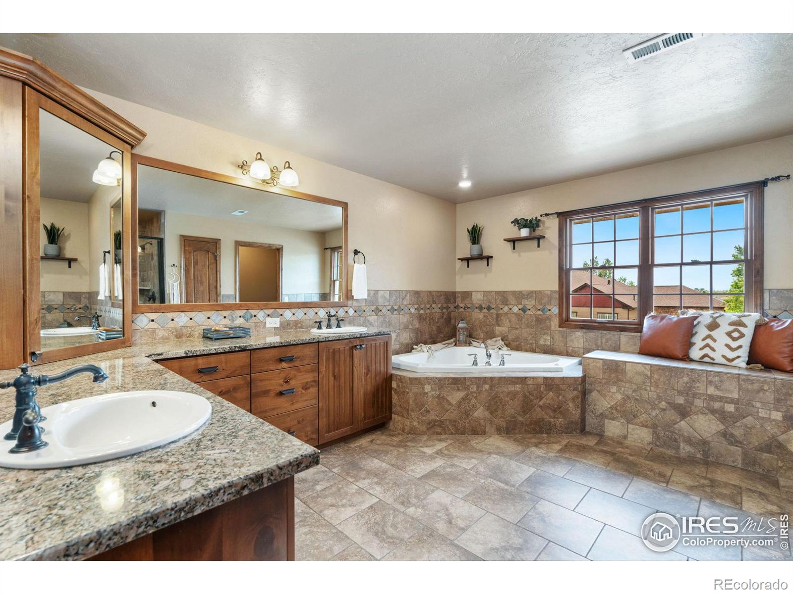 MLS Image #26 for 3304  70th avenue,greeley, Colorado