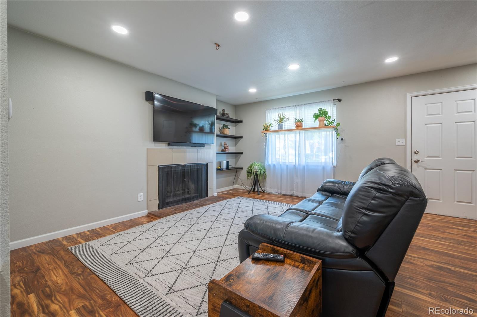 MLS Image #7 for 4673 s lowell boulevard,denver, Colorado