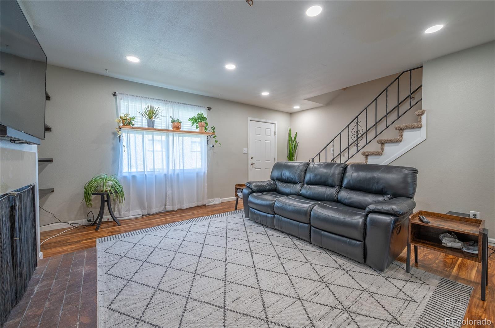 MLS Image #9 for 4673 s lowell boulevard,denver, Colorado