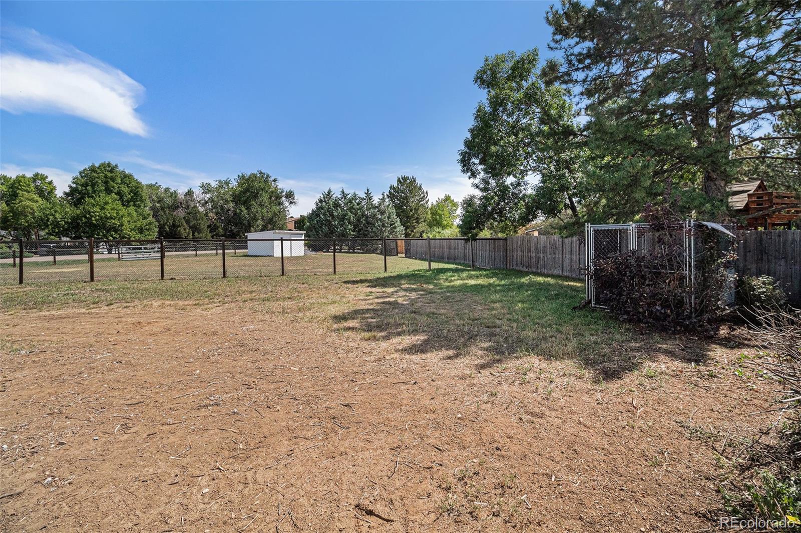 MLS Image #17 for 2  middle road,englewood, Colorado