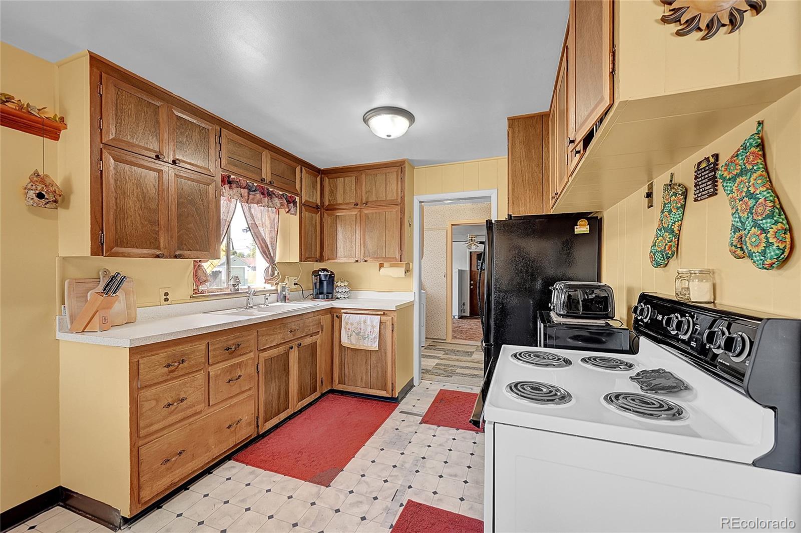 MLS Image #6 for 851 s umatilla way,denver, Colorado