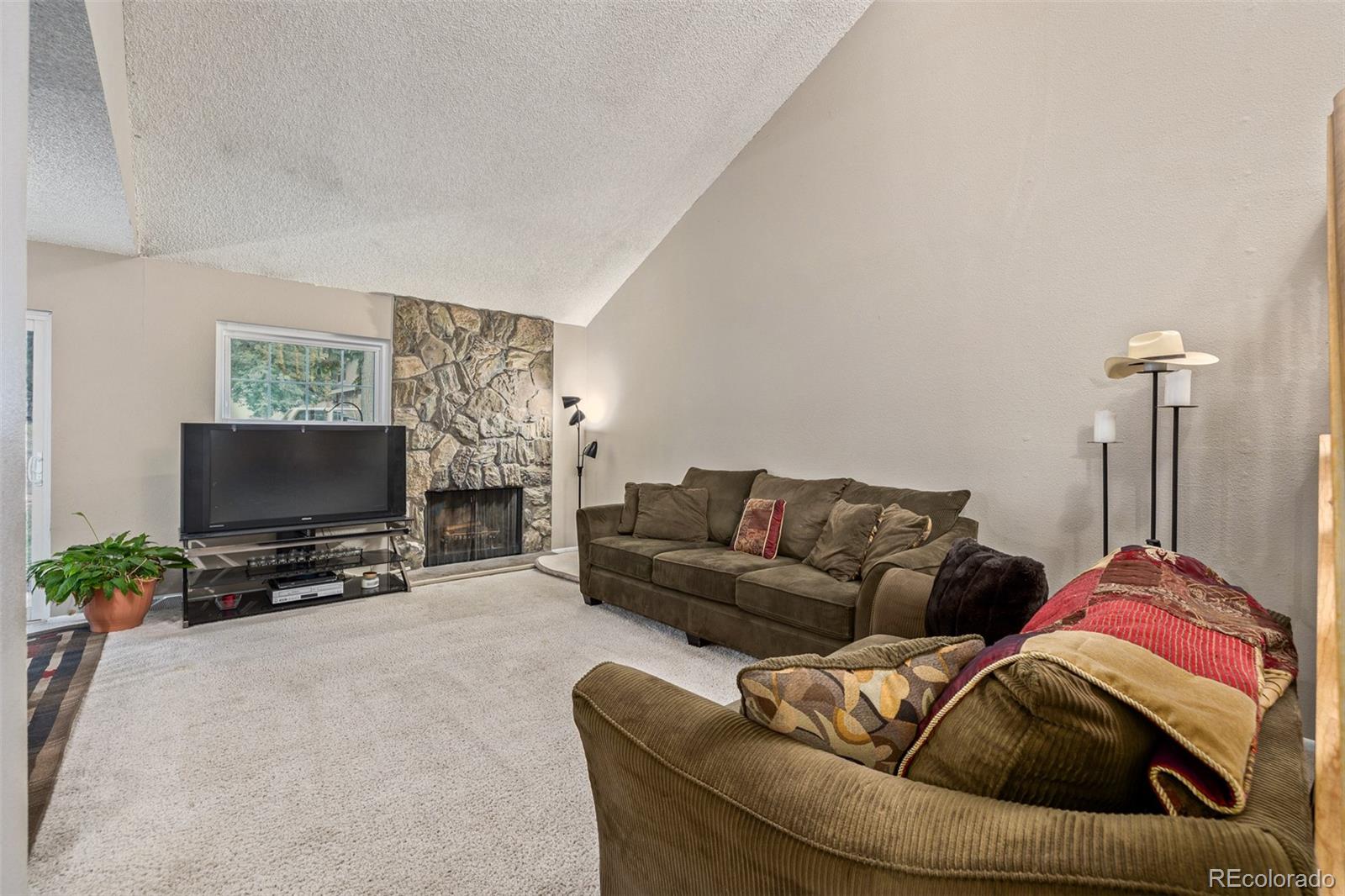 MLS Image #11 for 2828 s wheeling way,aurora, Colorado