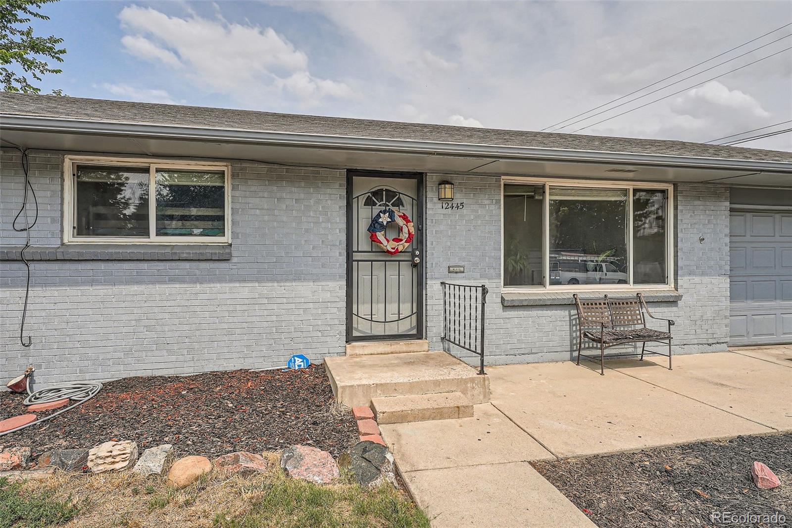 MLS Image #2 for 12445 e 6th place,aurora, Colorado