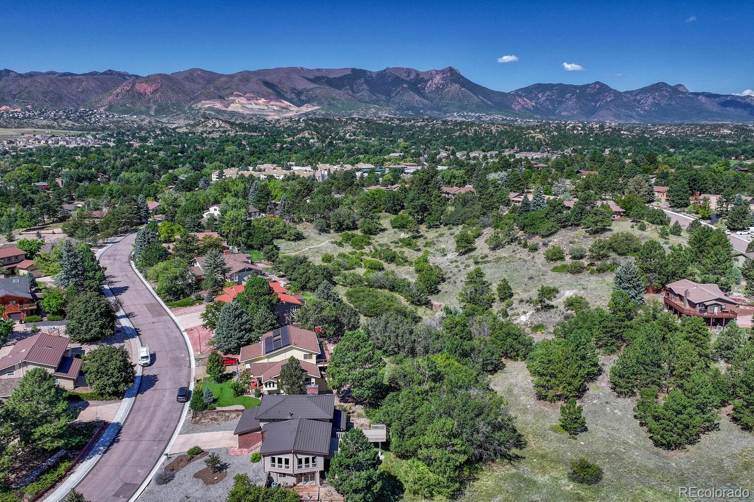 MLS Image #4 for 6445  mesedge drive,colorado springs, Colorado