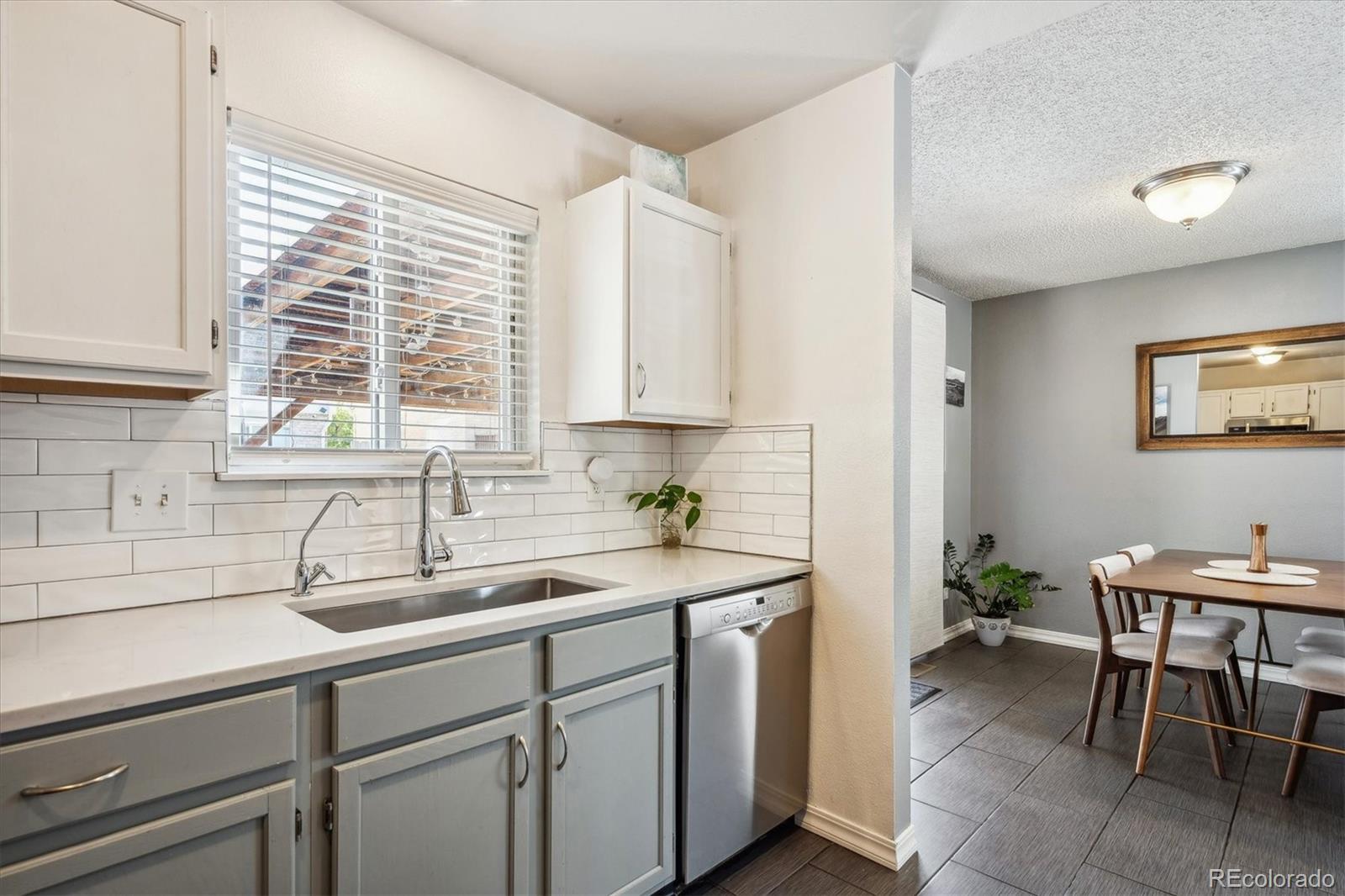 MLS Image #10 for 4922  altura street,denver, Colorado