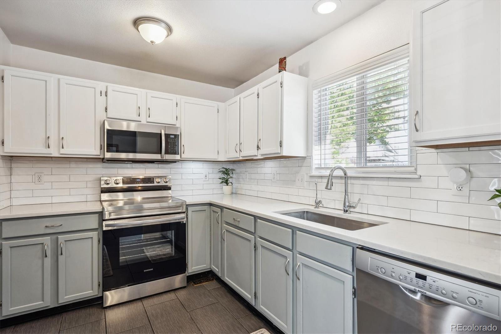 MLS Image #8 for 4922  altura street,denver, Colorado