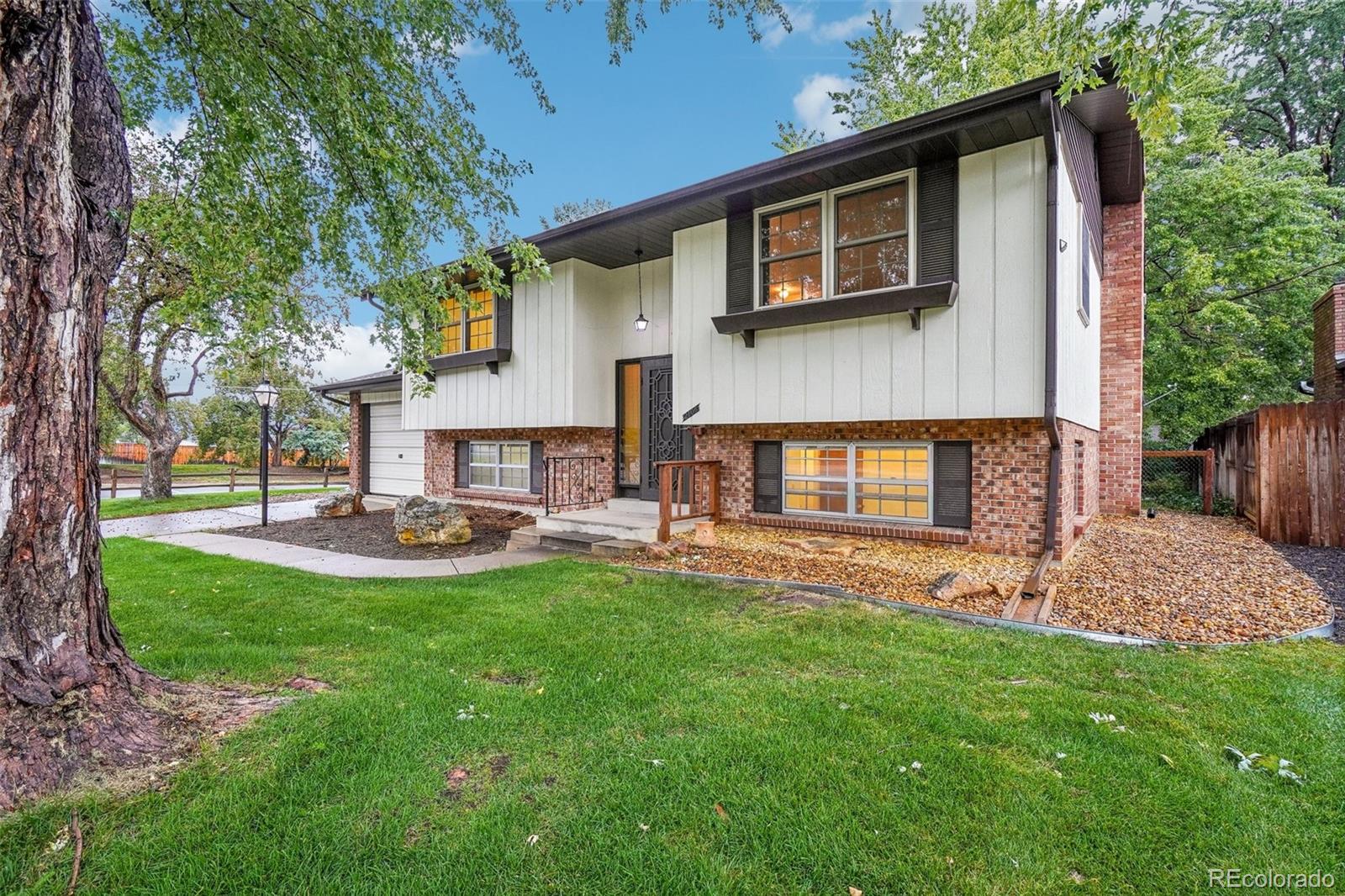 CMA Image for 2106 S Zephyr Street,Lakewood, Colorado