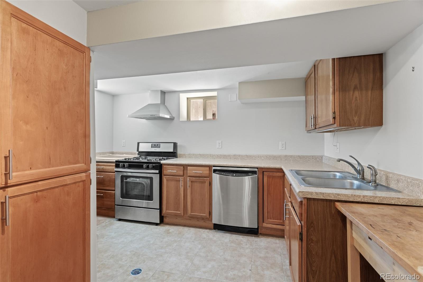 MLS Image #20 for 1462  eudora street,denver, Colorado