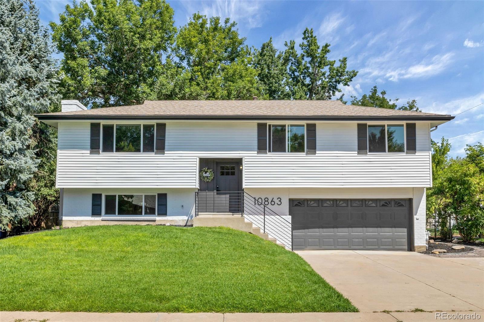 CMA Image for 10863 W 67th Place,Arvada, Colorado