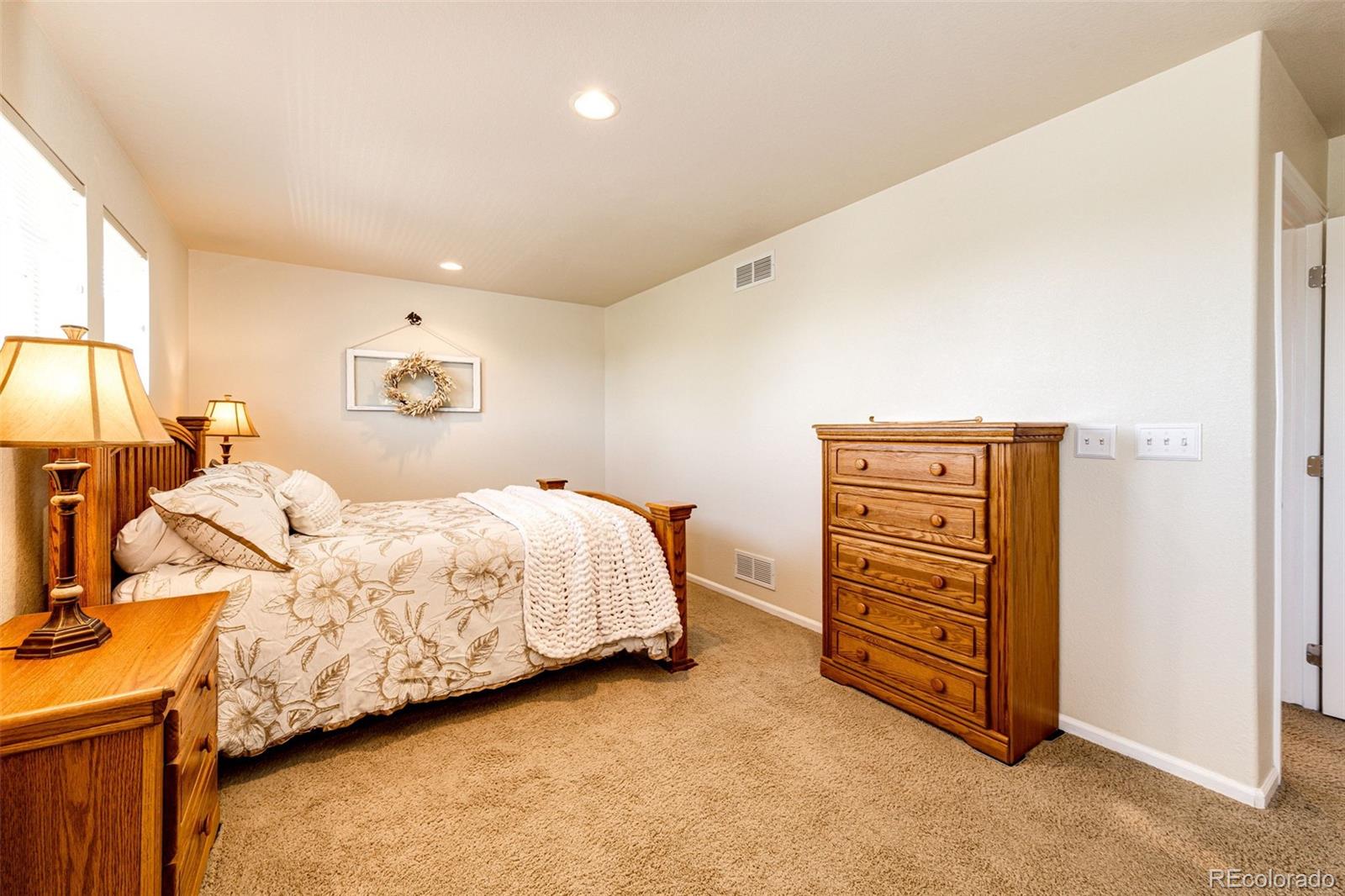 MLS Image #22 for 446 n coolidge way,aurora, Colorado