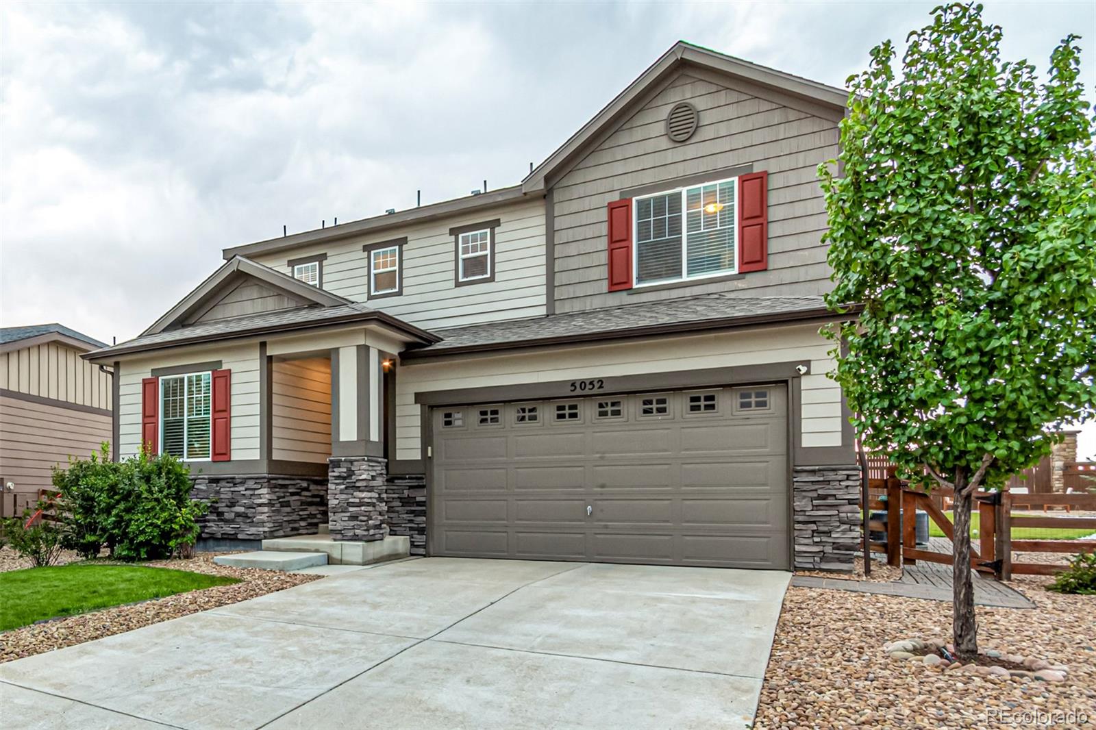 MLS Image #3 for 5052 s wenatchee circle,aurora, Colorado