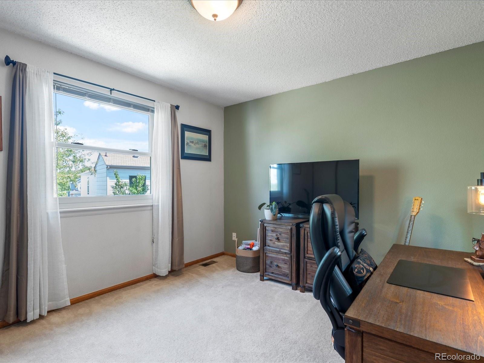 MLS Image #28 for 21541 e 44th avenue,denver, Colorado