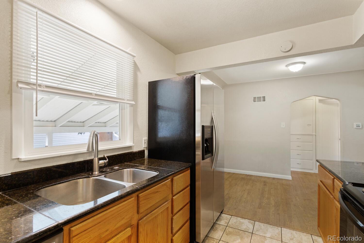 MLS Image #19 for 3323 s pearl street,englewood, Colorado