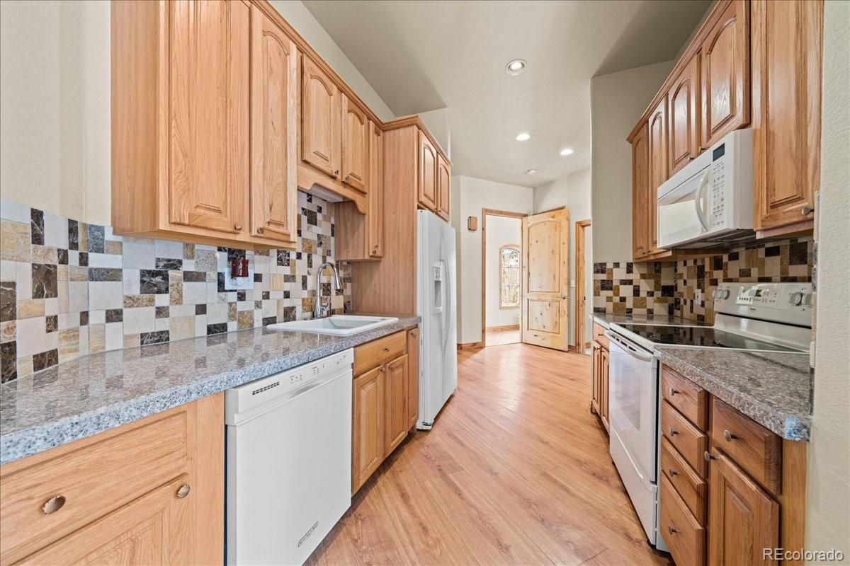 MLS Image #20 for 8111 s homesteader drive,morrison, Colorado