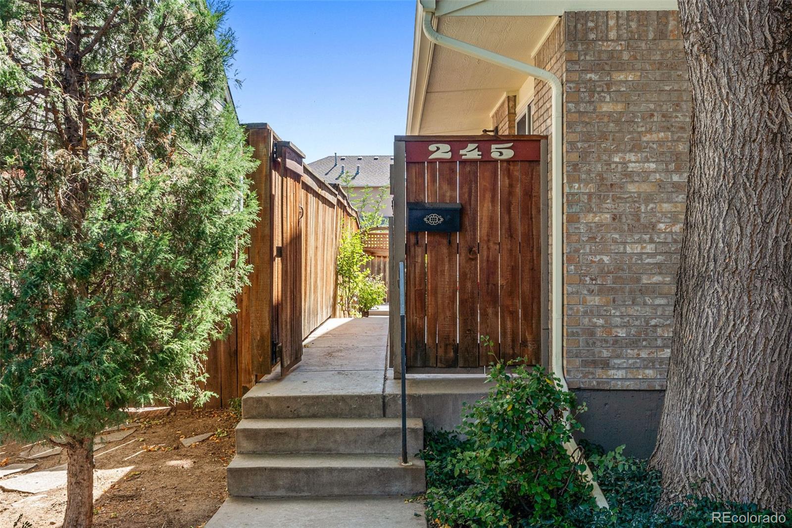 MLS Image #1 for 245 s monaco parkway,denver, Colorado