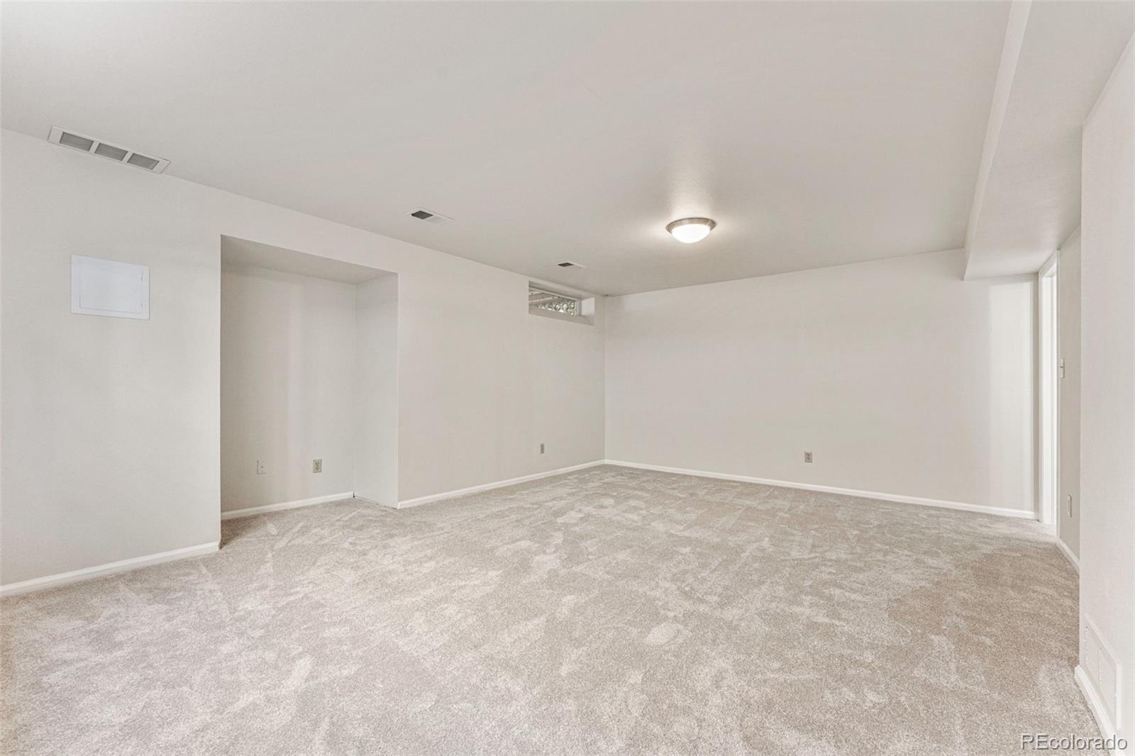 MLS Image #32 for 245 s monaco parkway,denver, Colorado