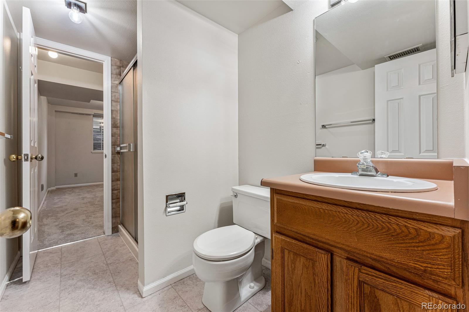 MLS Image #36 for 245 s monaco parkway,denver, Colorado