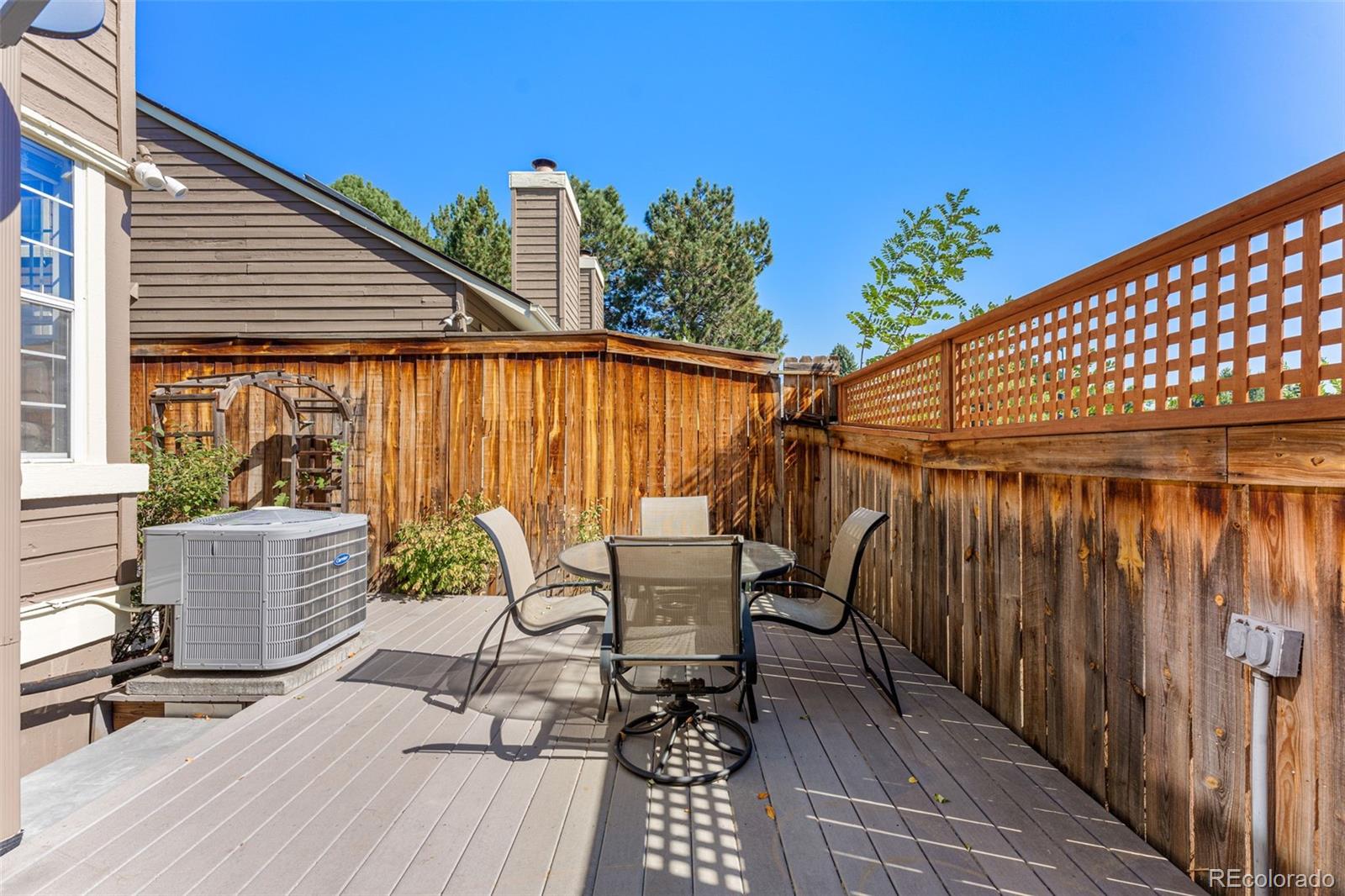 MLS Image #39 for 245 s monaco parkway,denver, Colorado