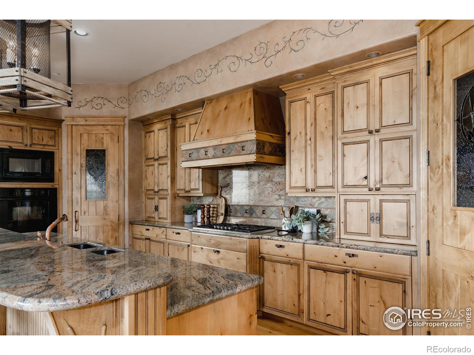 MLS Image #18 for 3350  paddy lane,loveland, Colorado