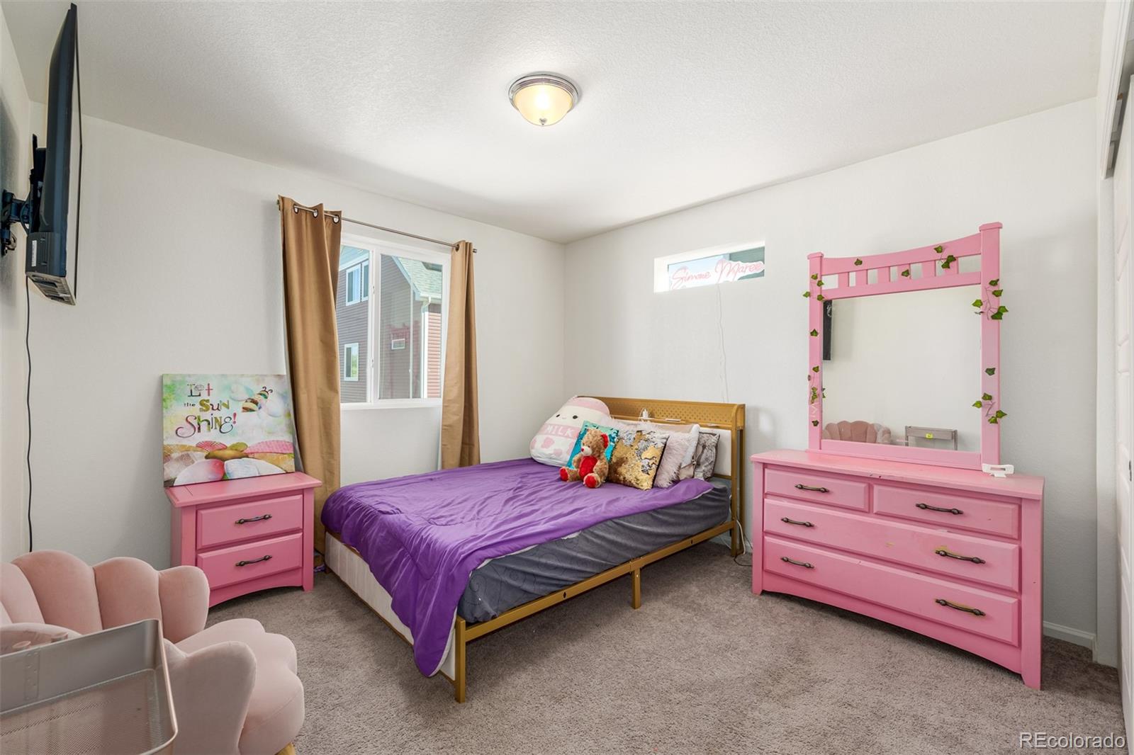 MLS Image #14 for 18682 e 54th avenue,denver, Colorado