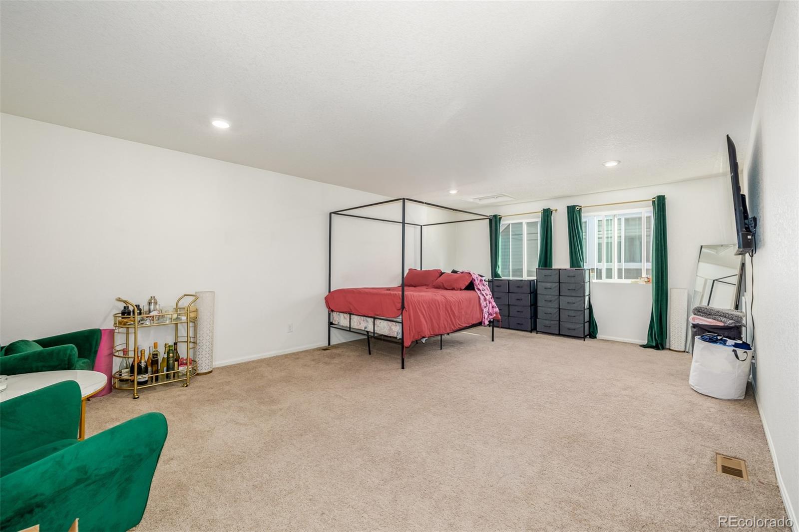 MLS Image #21 for 18682 e 54th avenue,denver, Colorado