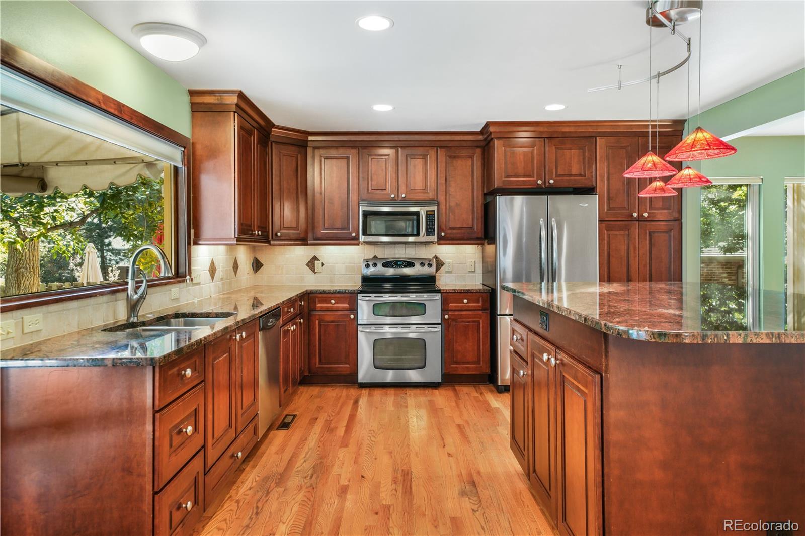 MLS Image #7 for 9901 w 86th place,arvada, Colorado