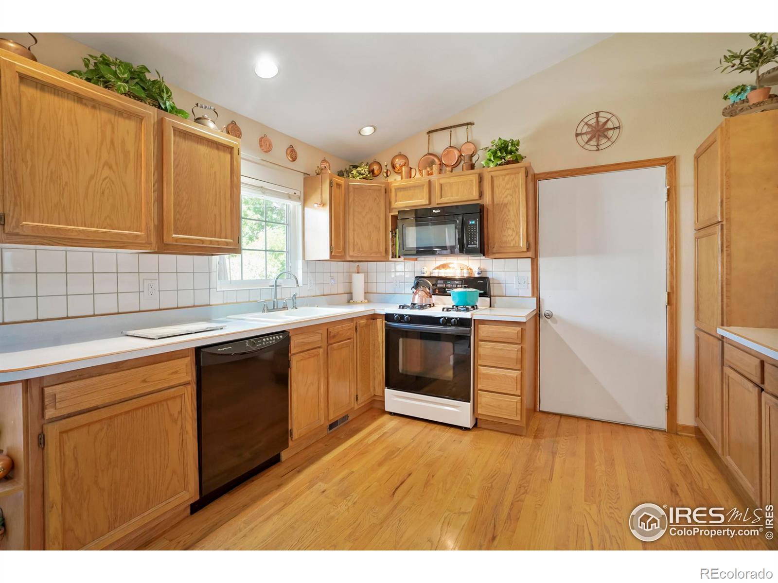 MLS Image #10 for 333  birch street,hudson, Colorado