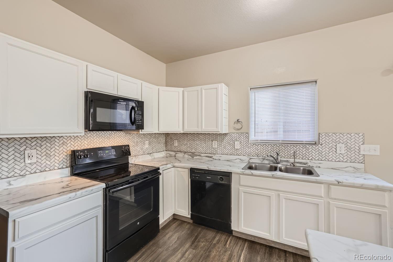 MLS Image #10 for 9443  mosaic heights ,fountain, Colorado