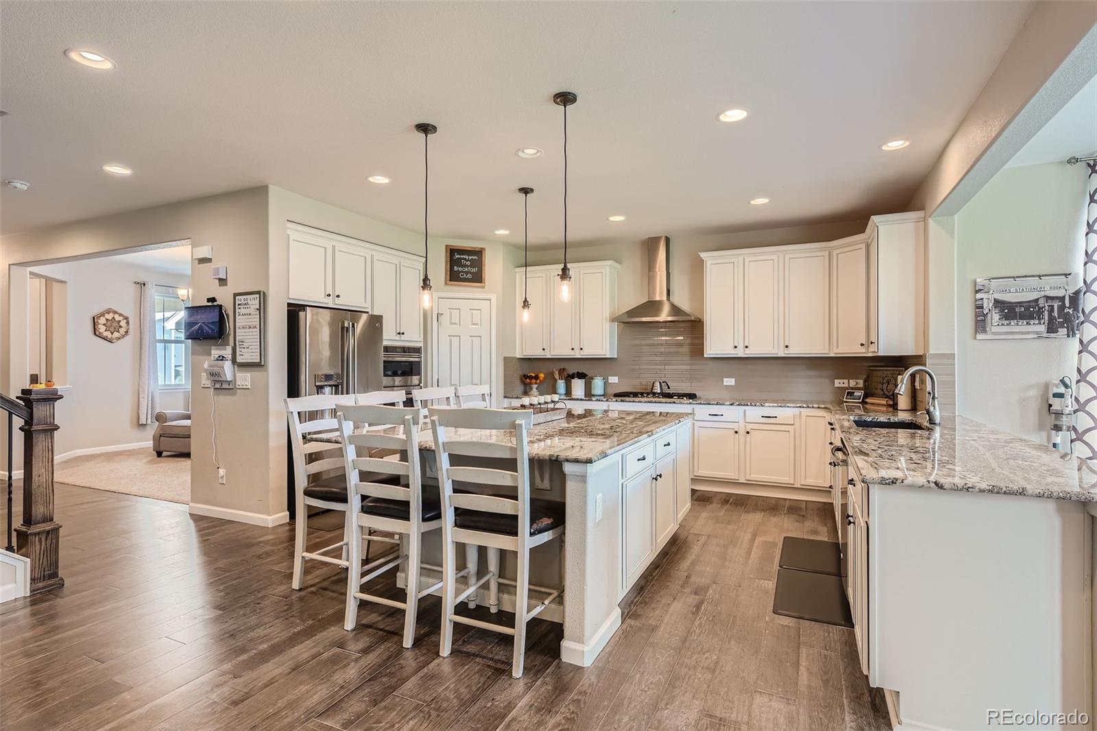 MLS Image #12 for 9884  eagle river street,littleton, Colorado