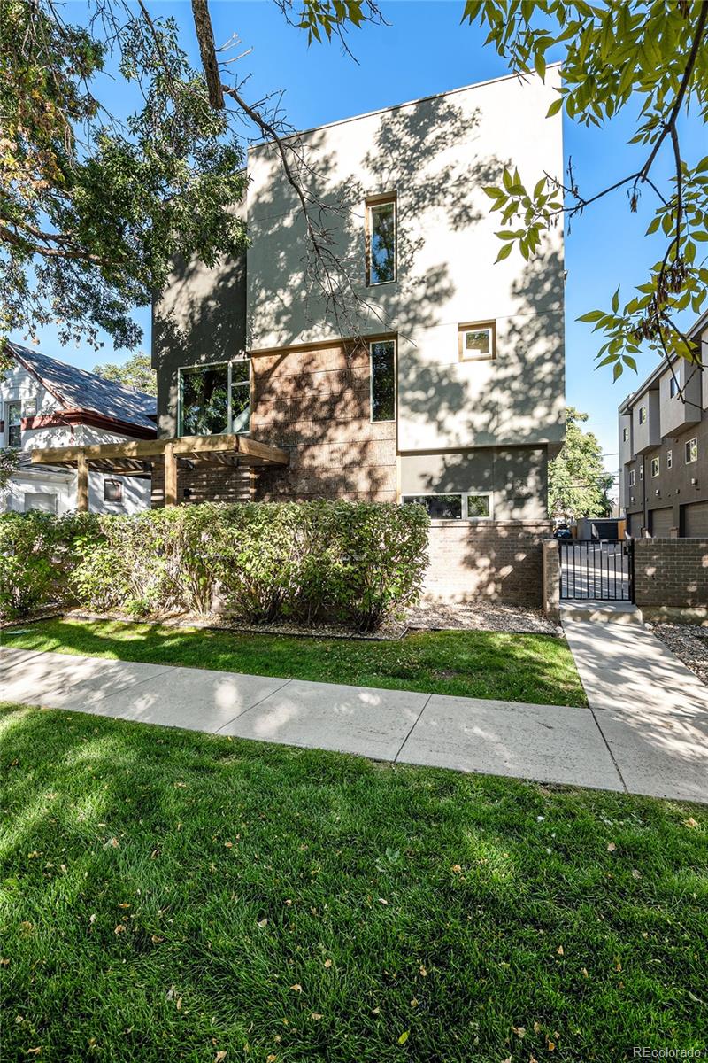 MLS Image #4 for 1624 n gilpin street,denver, Colorado