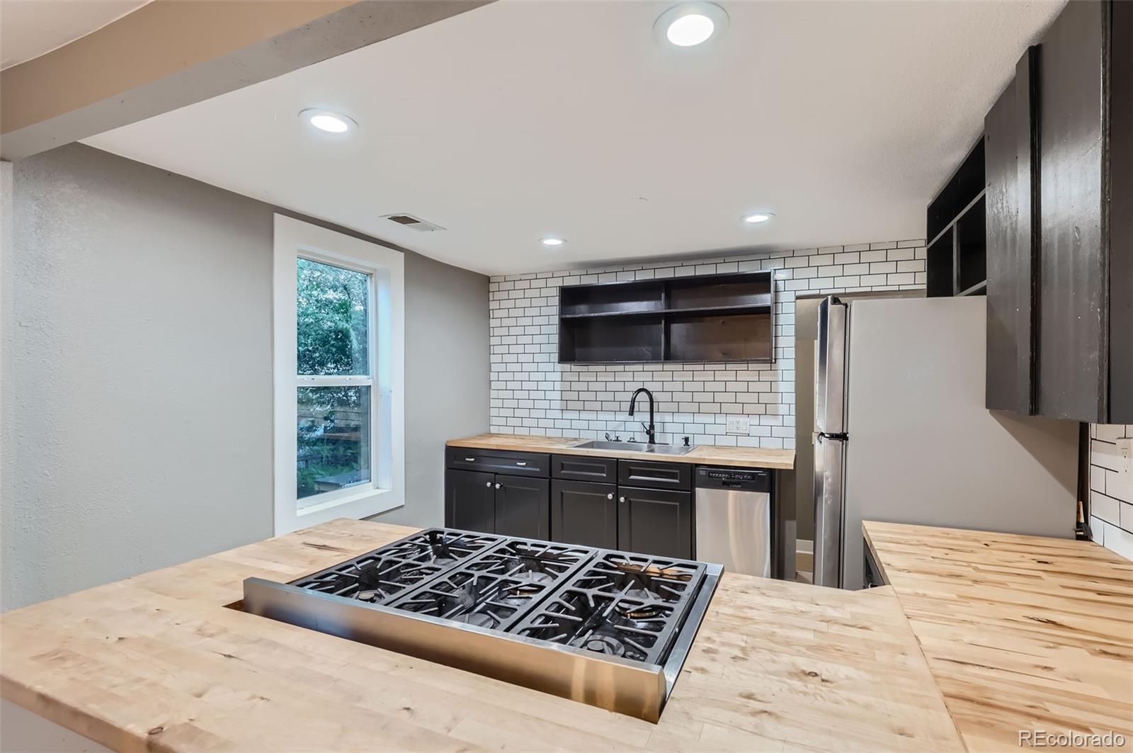 MLS Image #3 for 667 s raleigh street,denver, Colorado