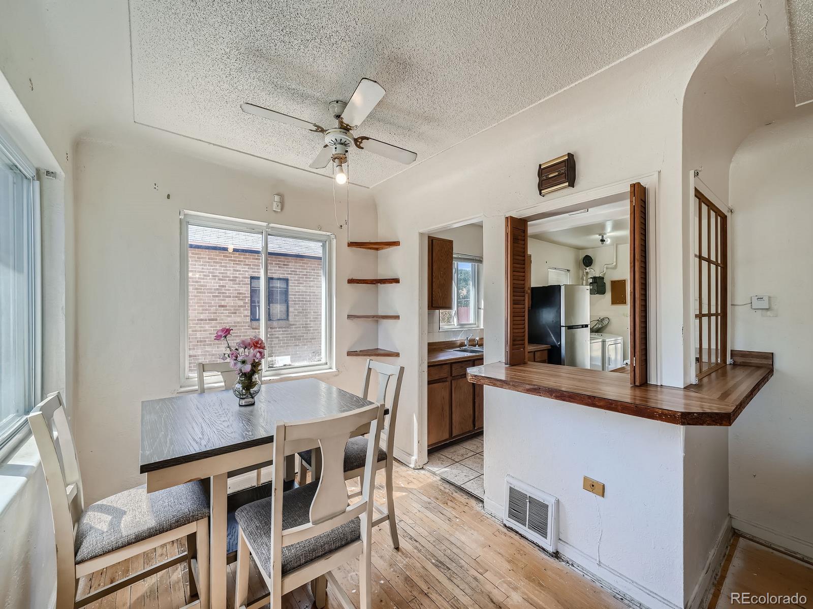 MLS Image #9 for 2565  quebec street,denver, Colorado