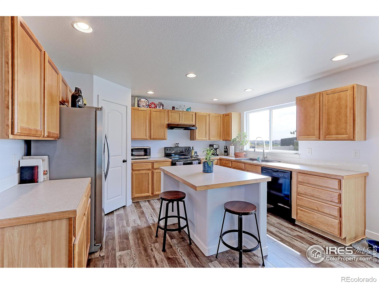 MLS Image #9 for 3340  willow lane,johnstown, Colorado