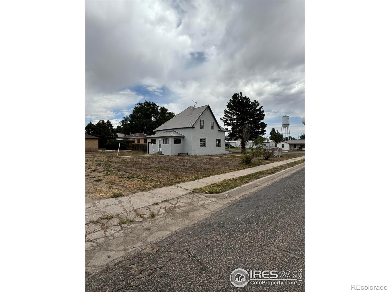 MLS Image #14 for 215 w 4th street,cheyenne wells, Colorado